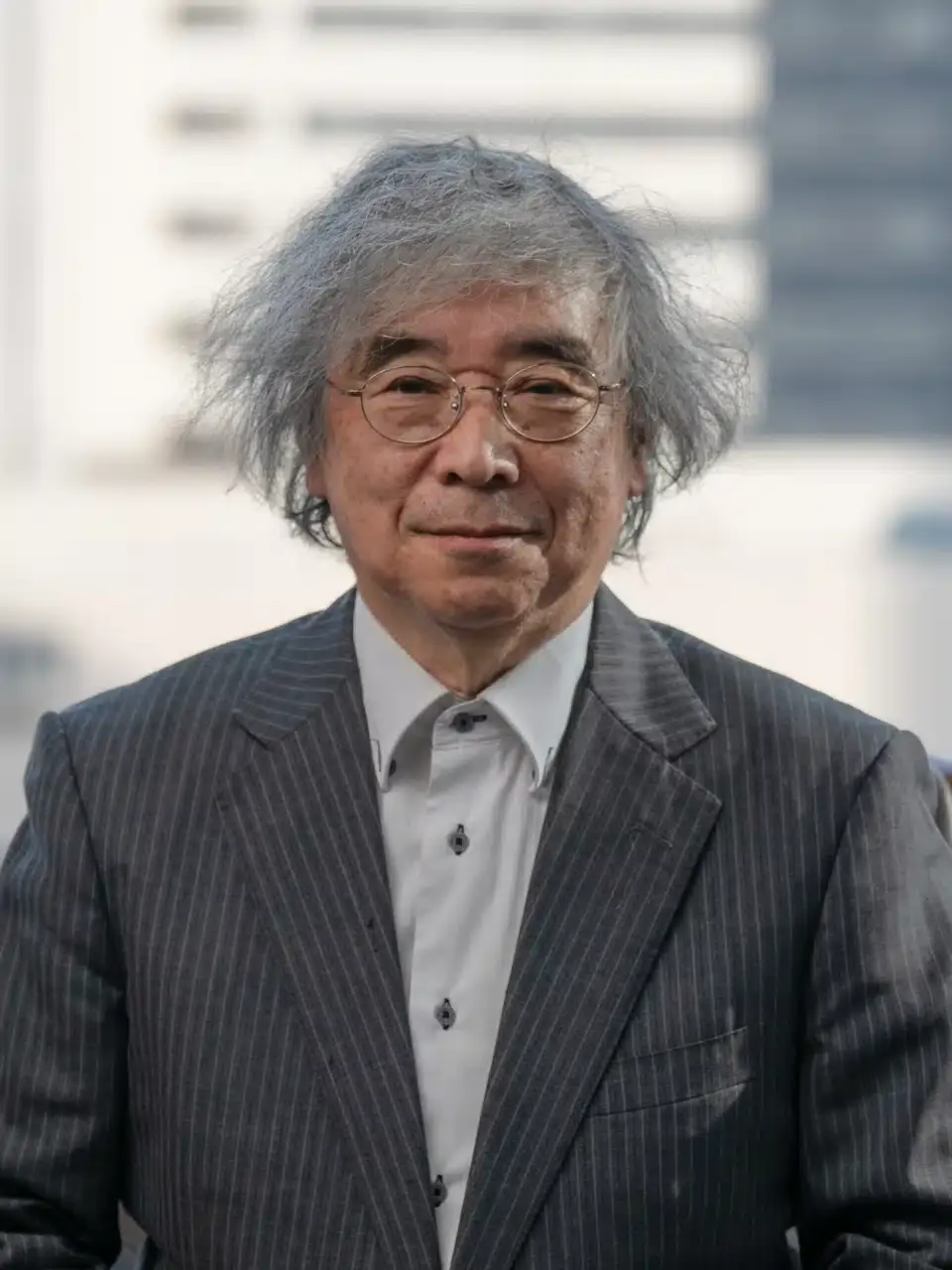 Dr. Shunji Hattori
